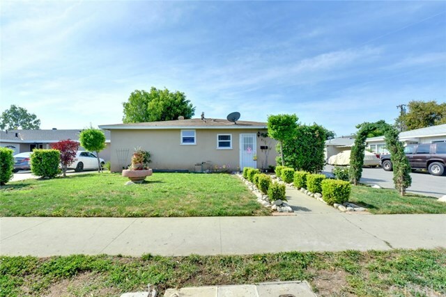 Property Photo:  700 W Florence Avenue  CA 90631 