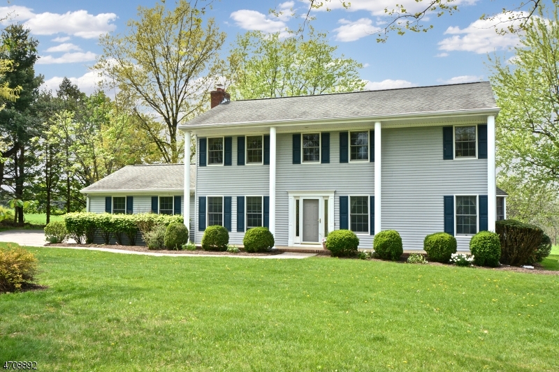 Property Photo:  12 Cider Mill Cir  NJ 08822 