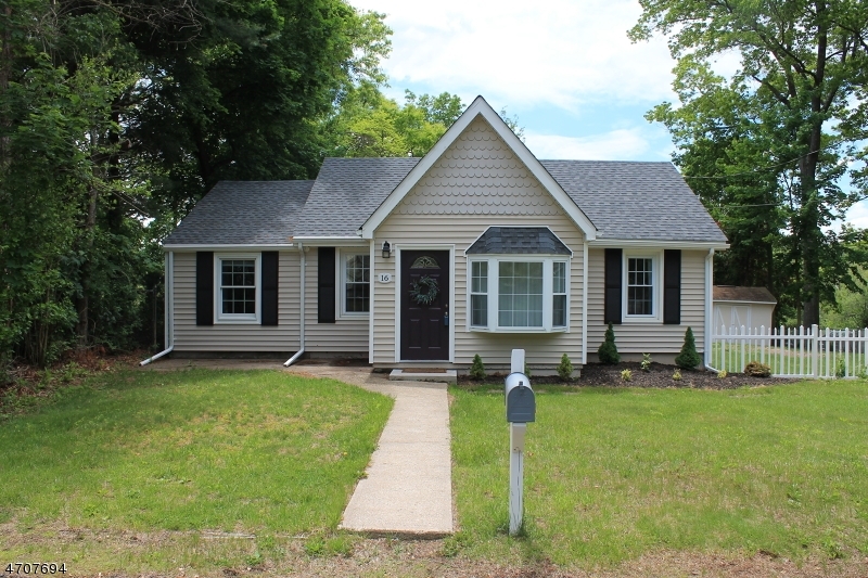 Property Photo: 16 Selma Blvd NJ 07869