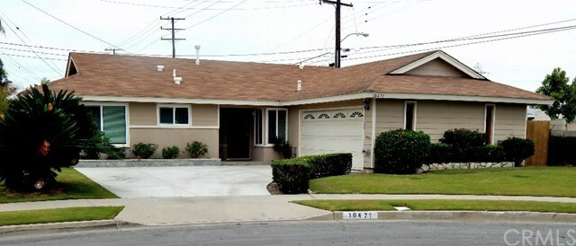 Property Photo:  10471 Christmas Drive  CA 92646 