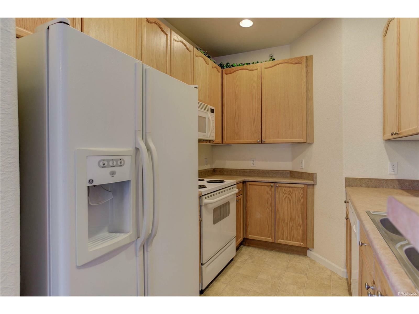 Property Photo:  9518 West San Juan Circle Unit 107  CO 80128 