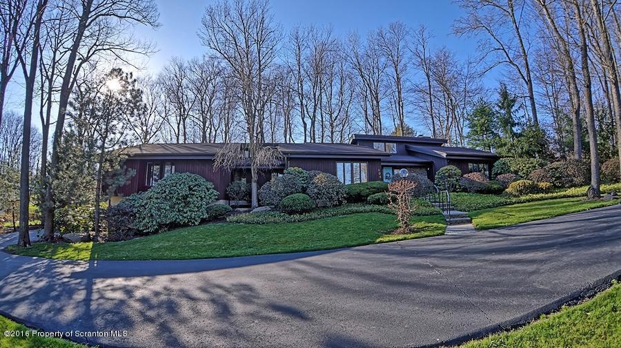 Property Photo: 106 Upper Knapp Road PA 18411