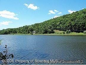 Property Photo:  109 Waterview Drive  PA 18657 