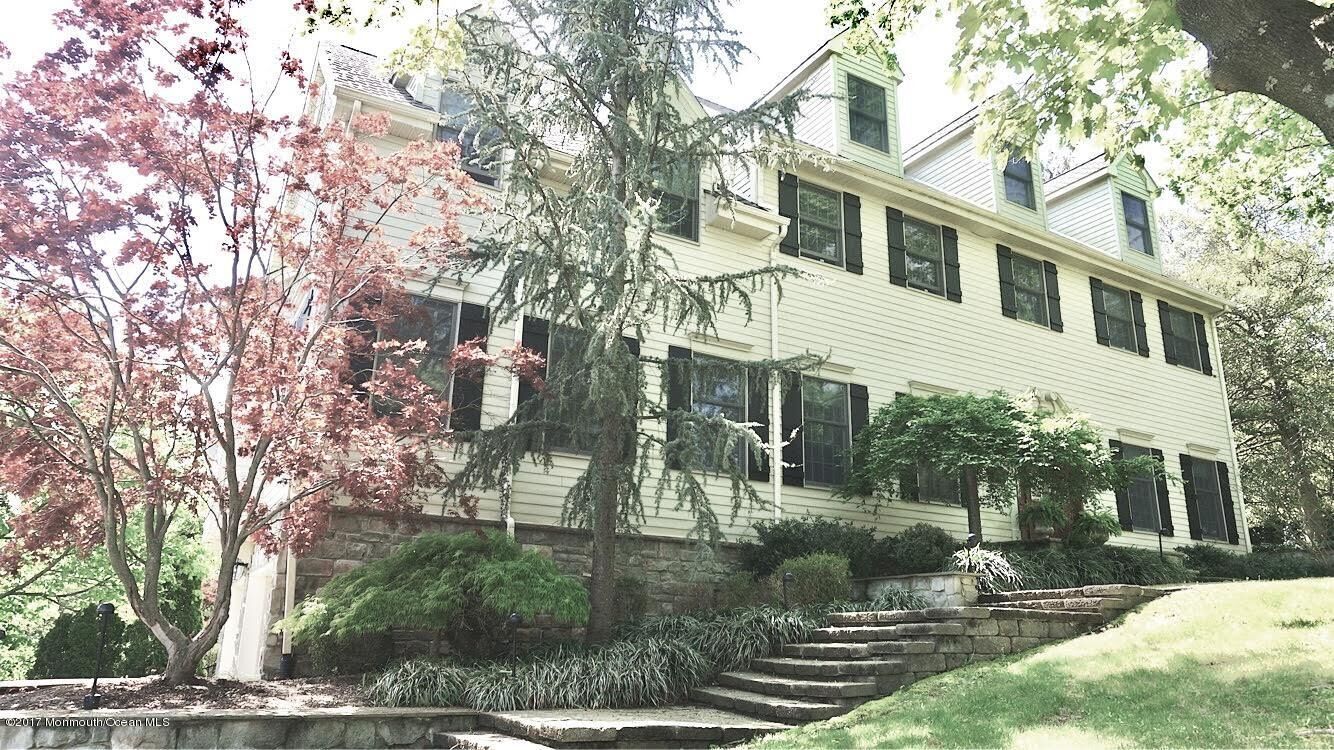 Property Photo:  18 Hilltop Terrace N  NJ 07701 