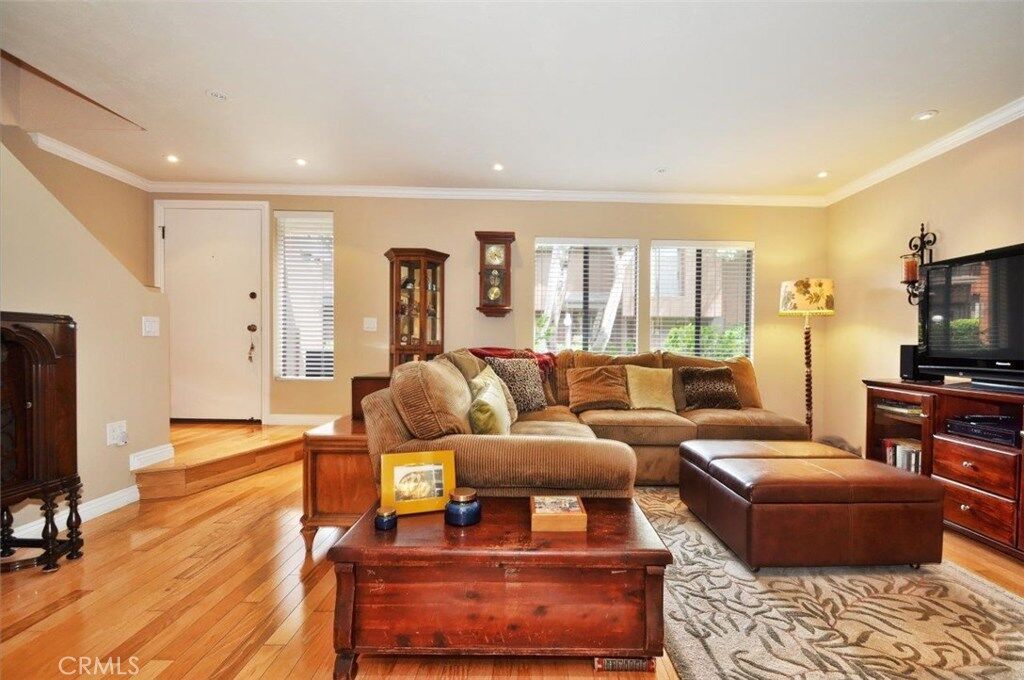 Property Photo: 2192 Mount Shasta Drive CA 90732