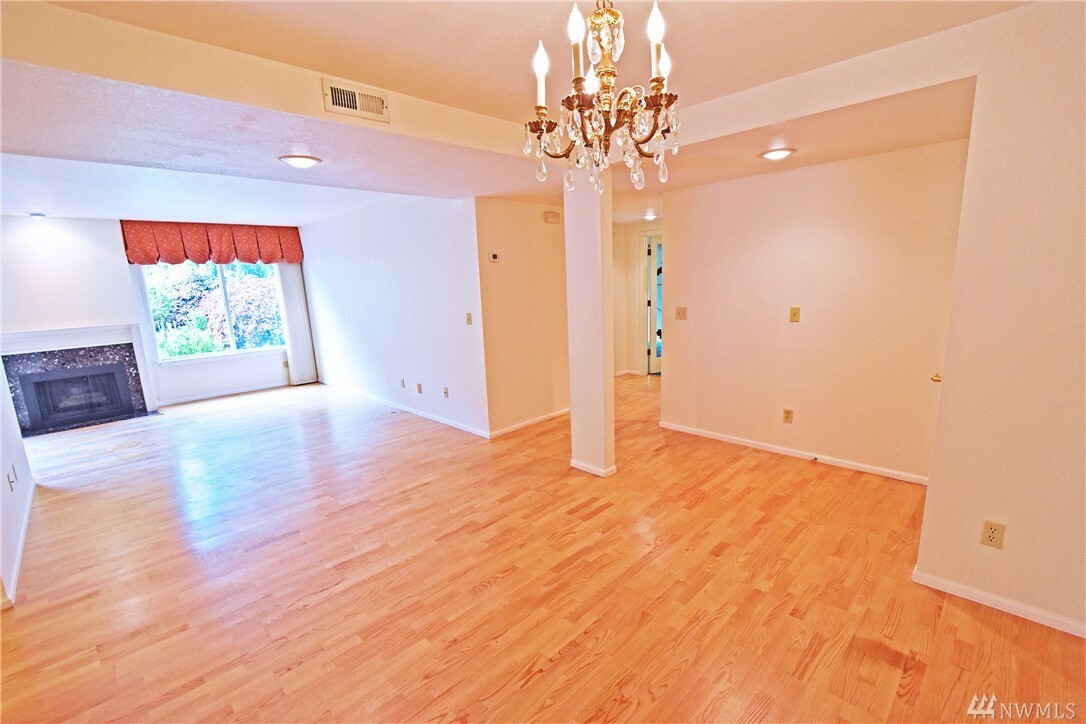 Property Photo: 11300 1st Ave NE 120 WA 98125