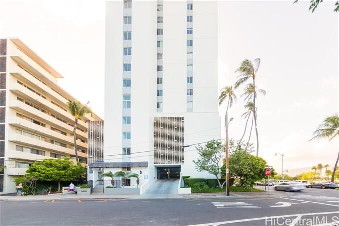Property Photo:  2611 Ala Wai Boulevard 2003  HI 96815 