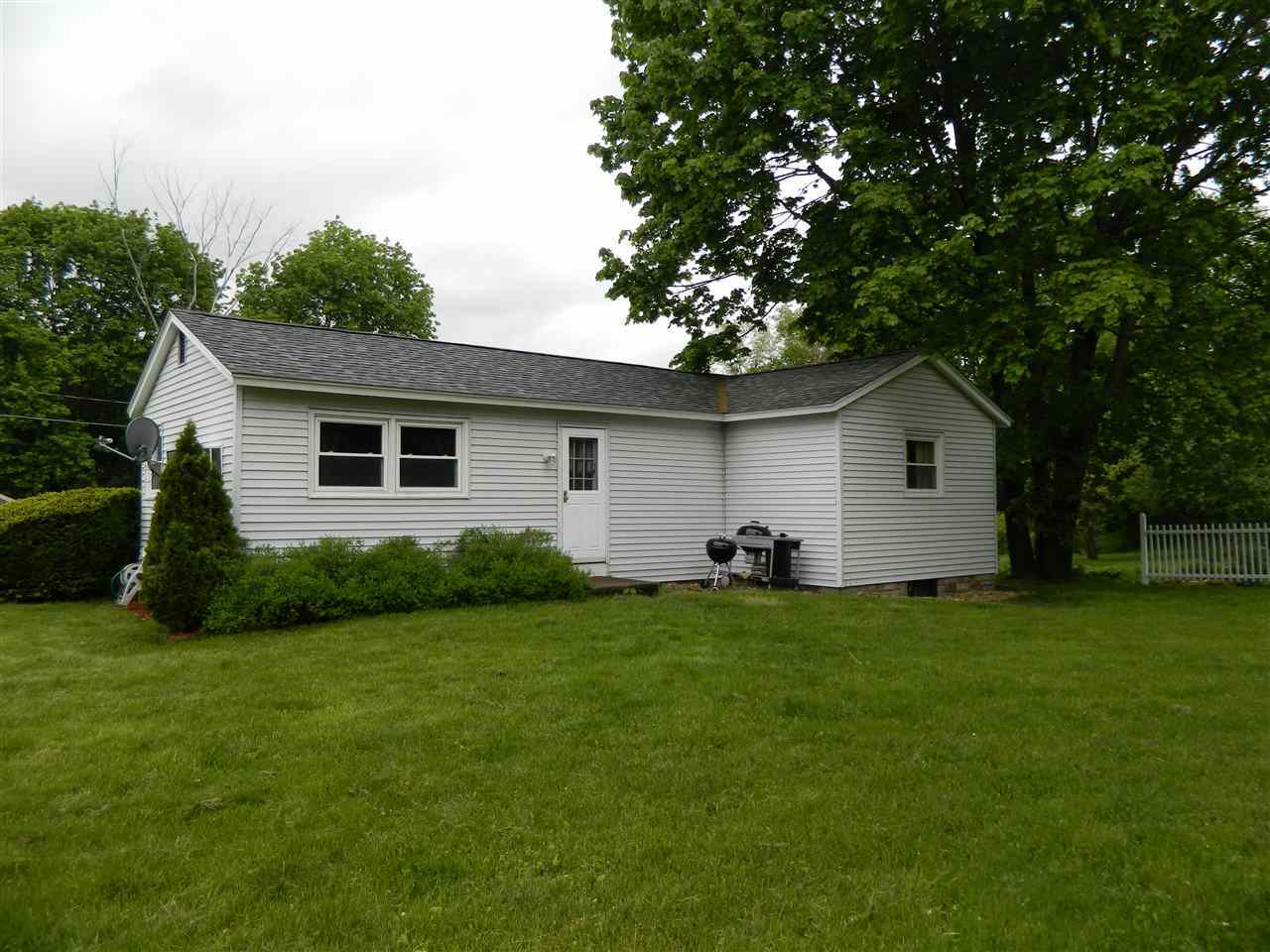 Property Photo:  5 Simpson Avenue  NH 03275 