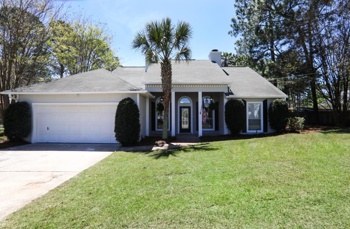 Property Photo: 347 Shore Drive FL 32550