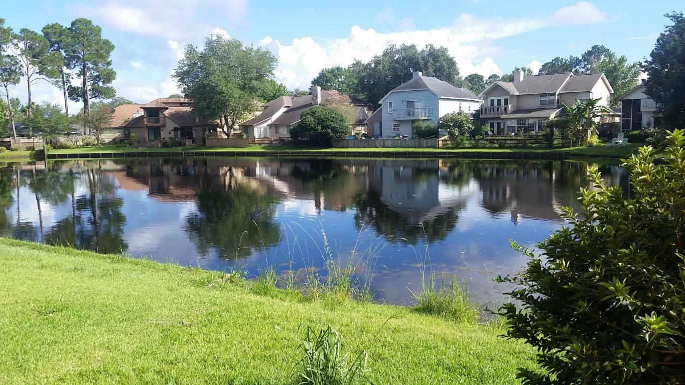 Property Photo:  2005 E Mistral Lane  FL 32547 