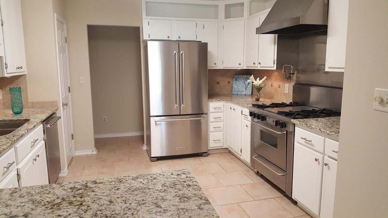 Property Photo: 1712 Evans Court FL 32578
