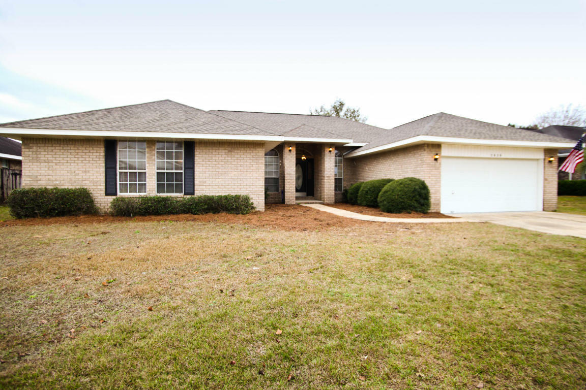 Property Photo:  2820 Mohican Way  FL 32539 