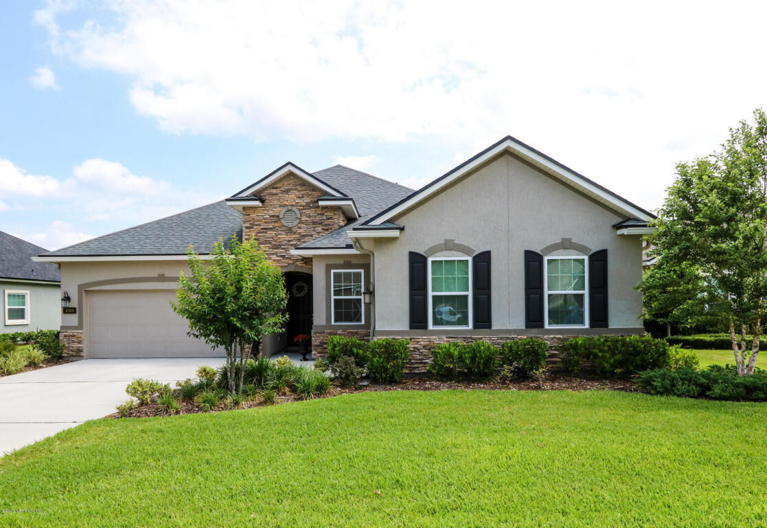 Property Photo: 4504 Quail Hollow Road FL 32065