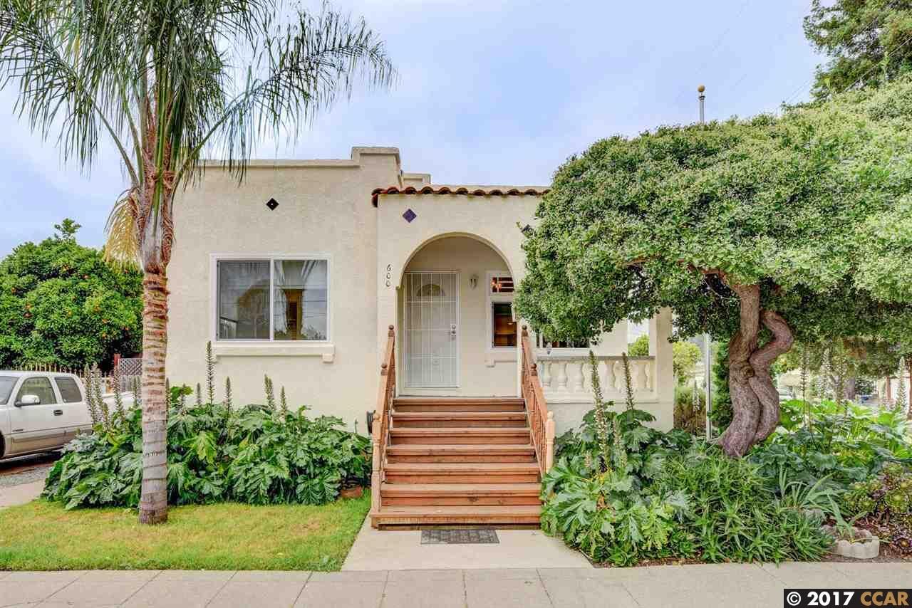 Property Photo: 600 E St CA 94553