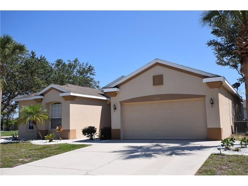 Property Photo: 4300 Wordsworth Way FL 34293
