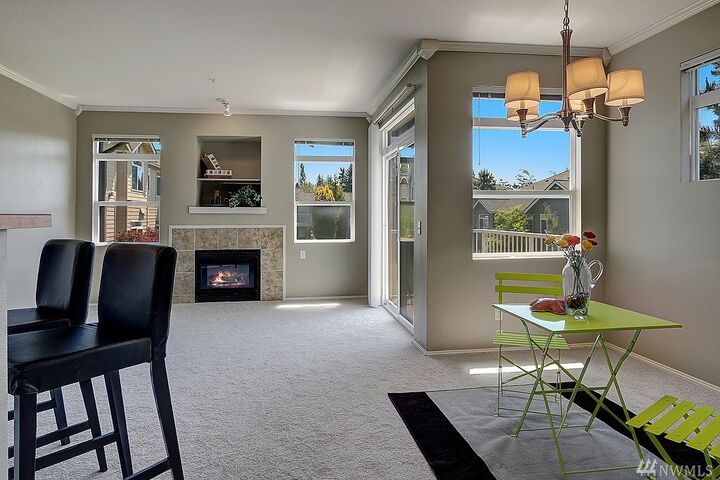 Property Photo:  22777 SE 12th Lane  WA 98075 