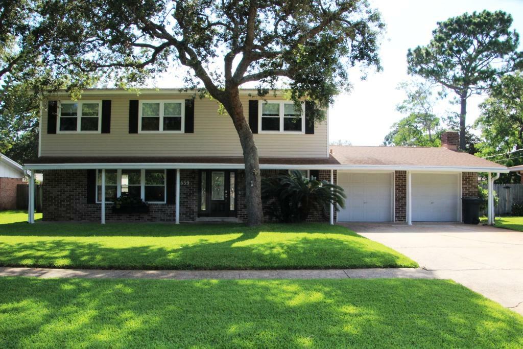 Property Photo:  659 Fairway Avenue  FL 32547 