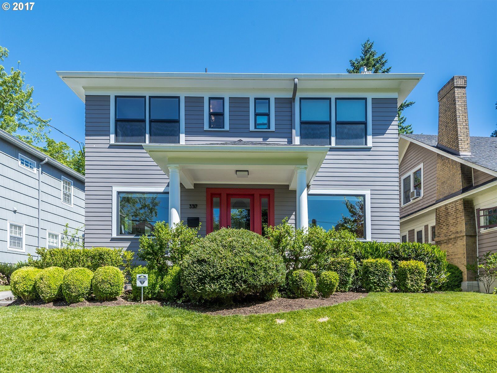 Property Photo:  3317 NE Pacific St  OR 97232 