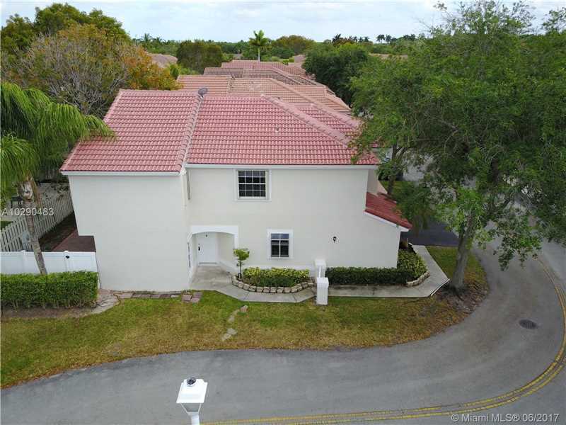 Property Photo:  959 Azure Ln  FL 33326 