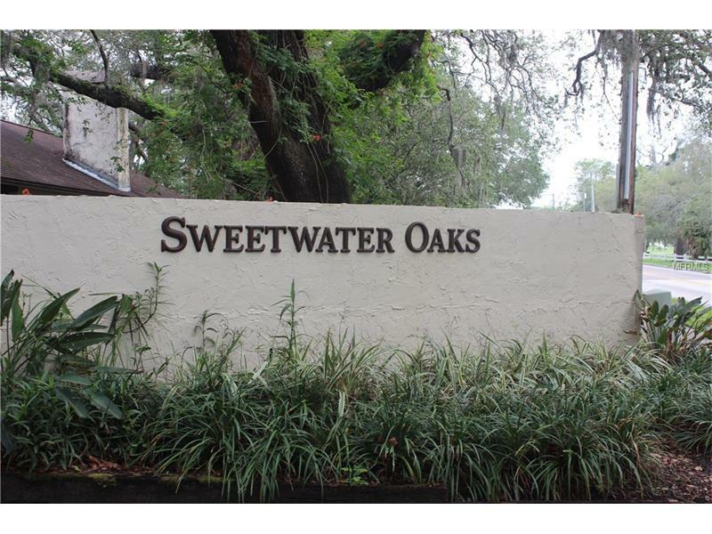 Property Photo: 4507 Sweetwater Lake Drive 4507 FL 33613