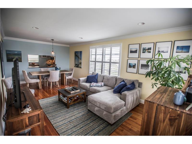 Property Photo: 4340 Falmouth Drive 301 FL 34228