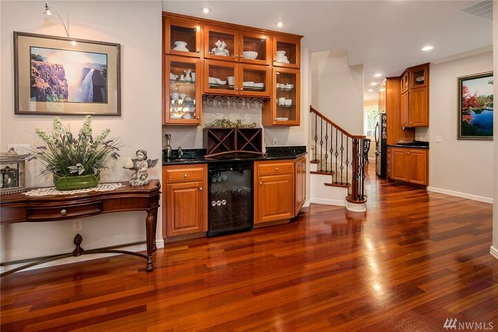 Property Photo:  33410 135th Place SE  WA 98092 