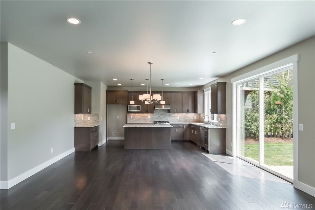 Property Photo: 3312 Sydney Ct WA 98226