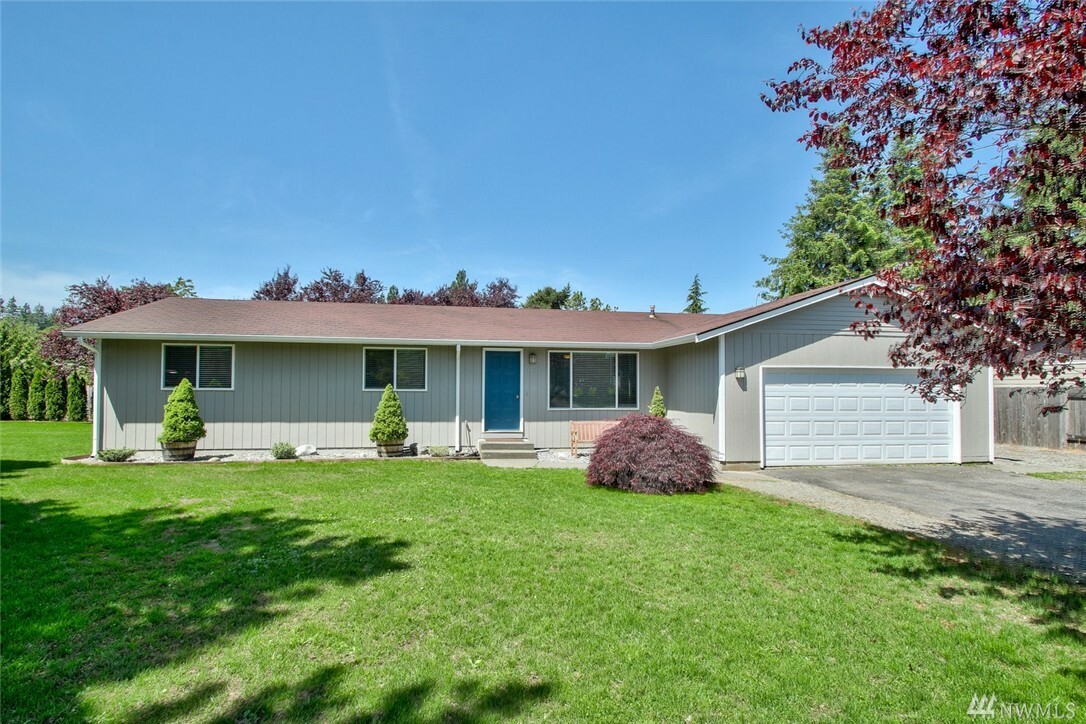 Property Photo:  2313 N 19th Place  WA 98273 