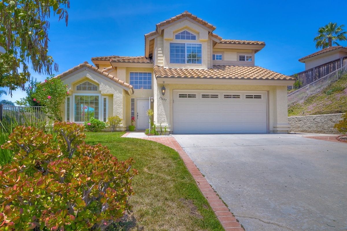 Property Photo: 13697 Quiet Hills Drive CA 92064