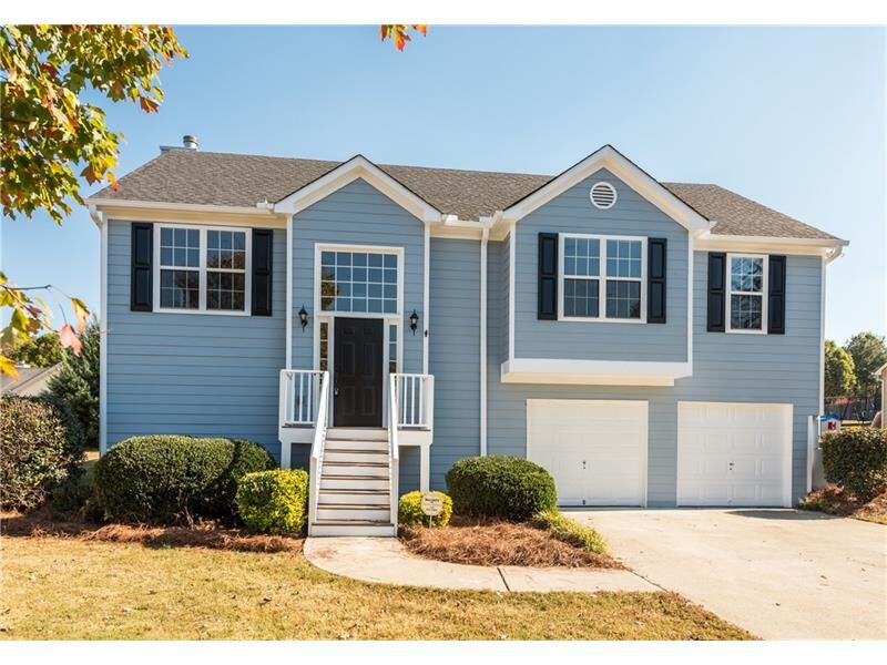 Property Photo:  8225 River Hill Commons Drive   30107 