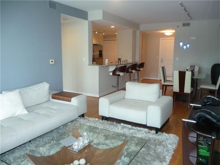 3338 Peachtree Road 408  Atlanta  30326 photo