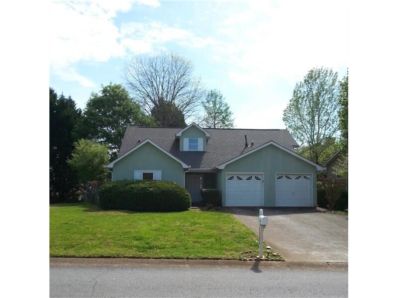 Property Photo: 3776 Westchase Drive 30066