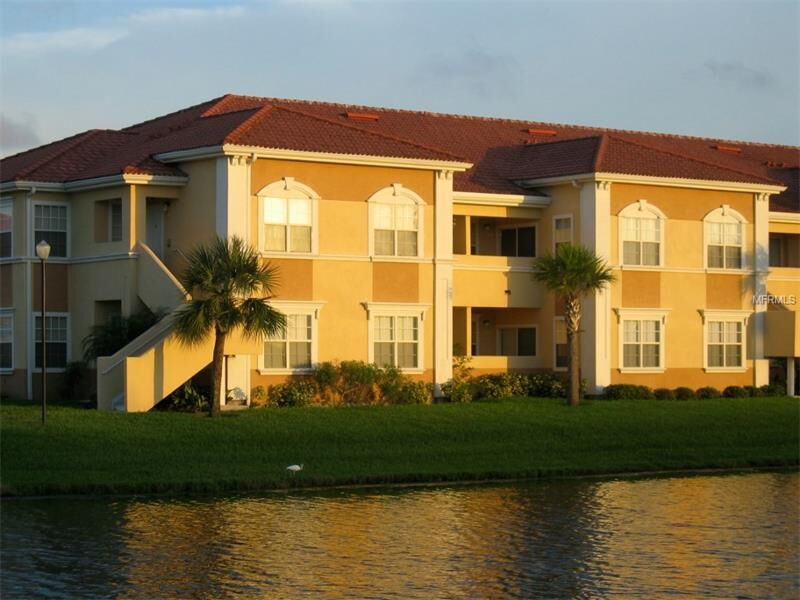 Property Photo:  1050 Villagio Circle 208  FL 34237 