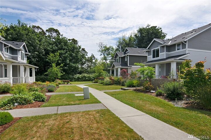 Property Photo: 6502 High Point Dr SW WA 98126