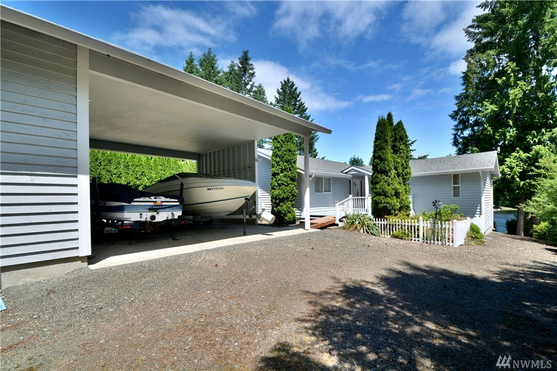 Property Photo:  930 E St. Andrews Dr  WA 98584 