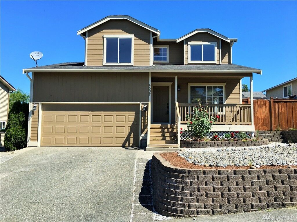 Property Photo: 4507 44th Street NE WA 98422