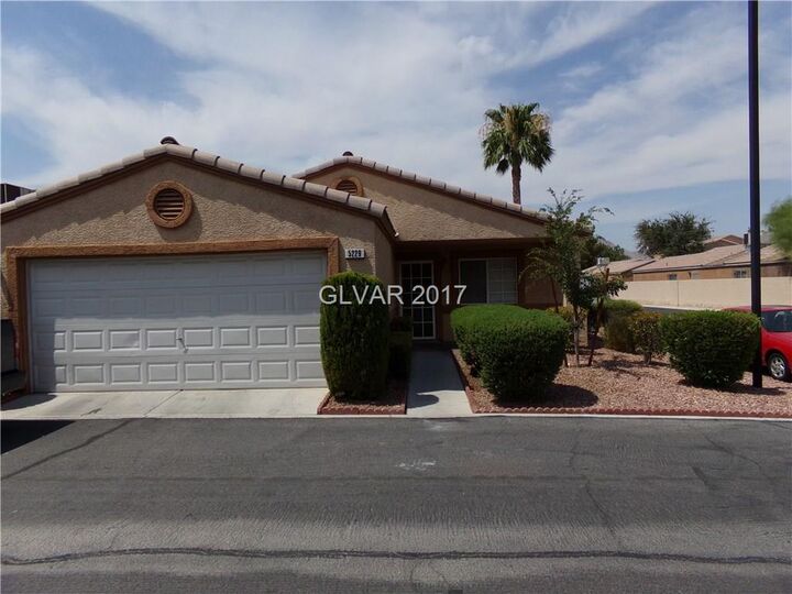 5229 Panguitch Drive  Las Vegas NV 89122 photo