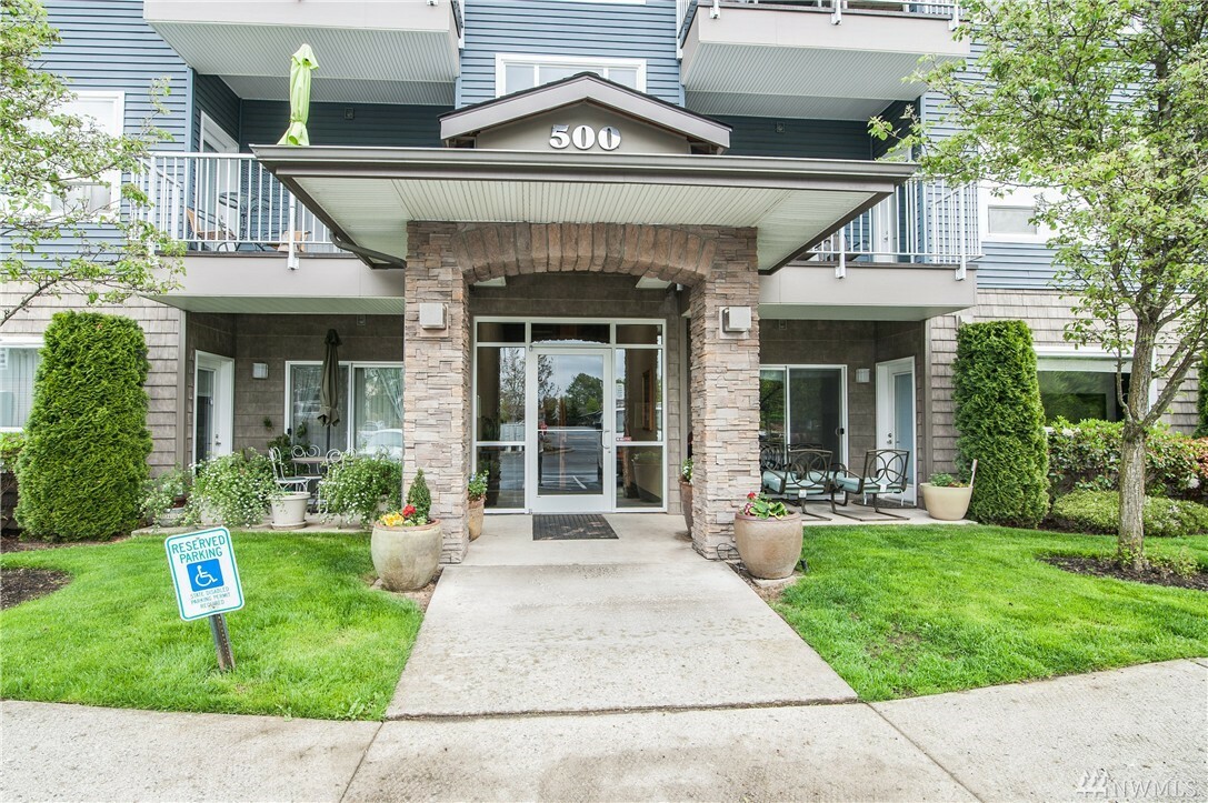 Property Photo:  500 Darby Dr 116  WA 98226 