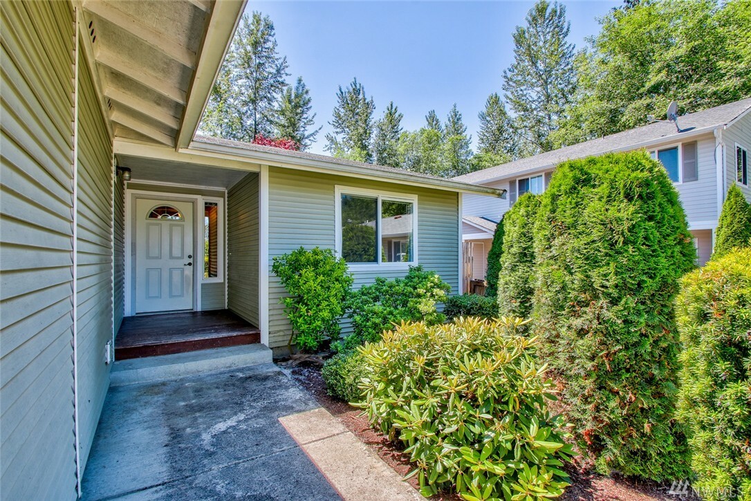 Property Photo:  1319 N Waugh Rd  WA 98273 