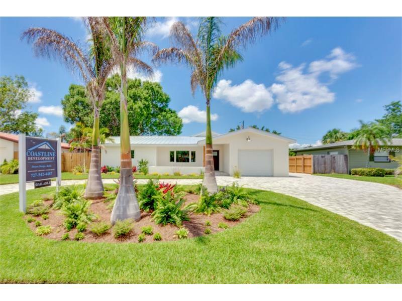 Property Photo:  815 44th Avenue NE  FL 33703 