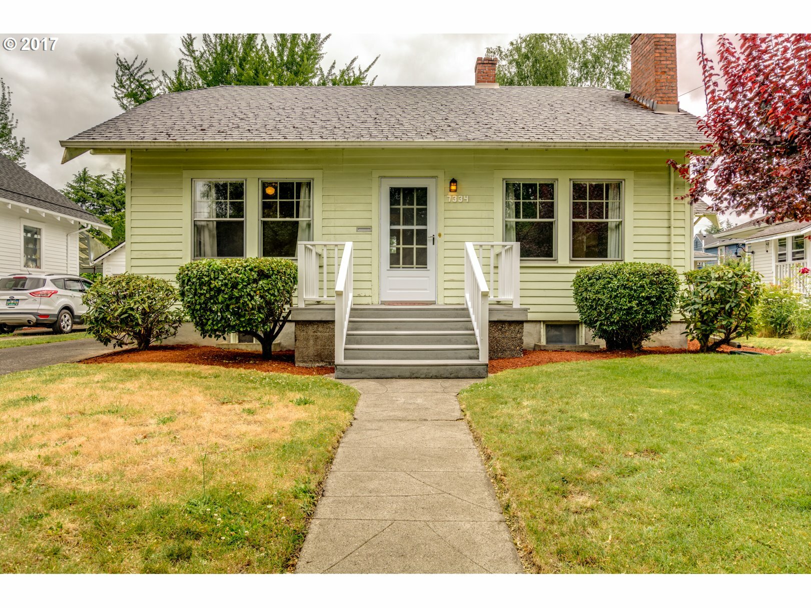 Property Photo: 7334 SE 21st Ave OR 97202