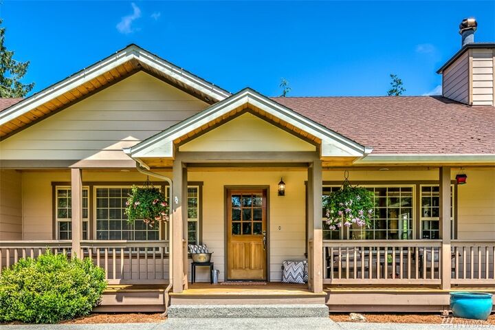 480  House Place  Camano Island WA 98282 photo