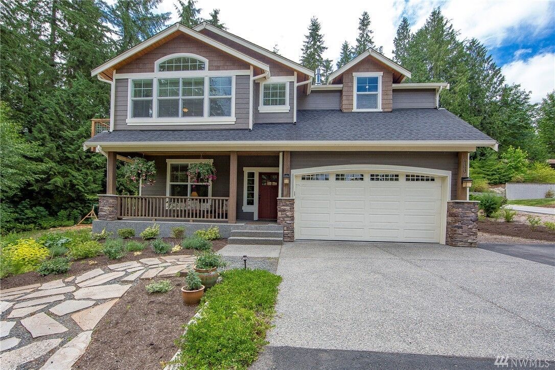 Property Photo:  20909 NE 160th St  WA 98077 