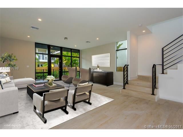 Property Photo: 3148 New York FL 33133