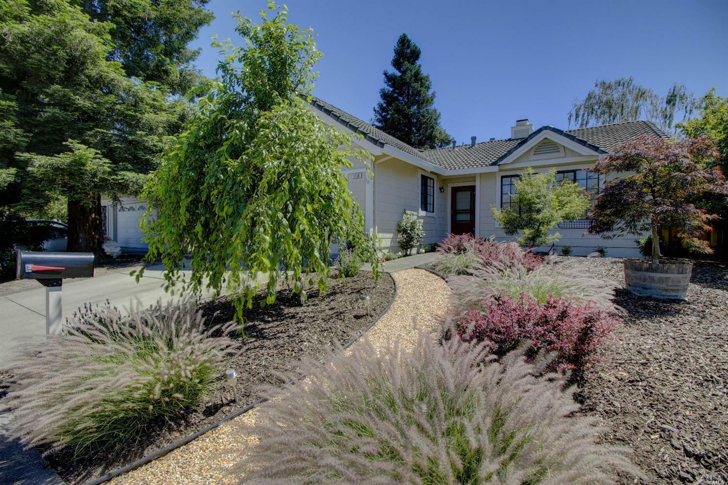 Property Photo:  1136 Daniel Drive  CA 94954 