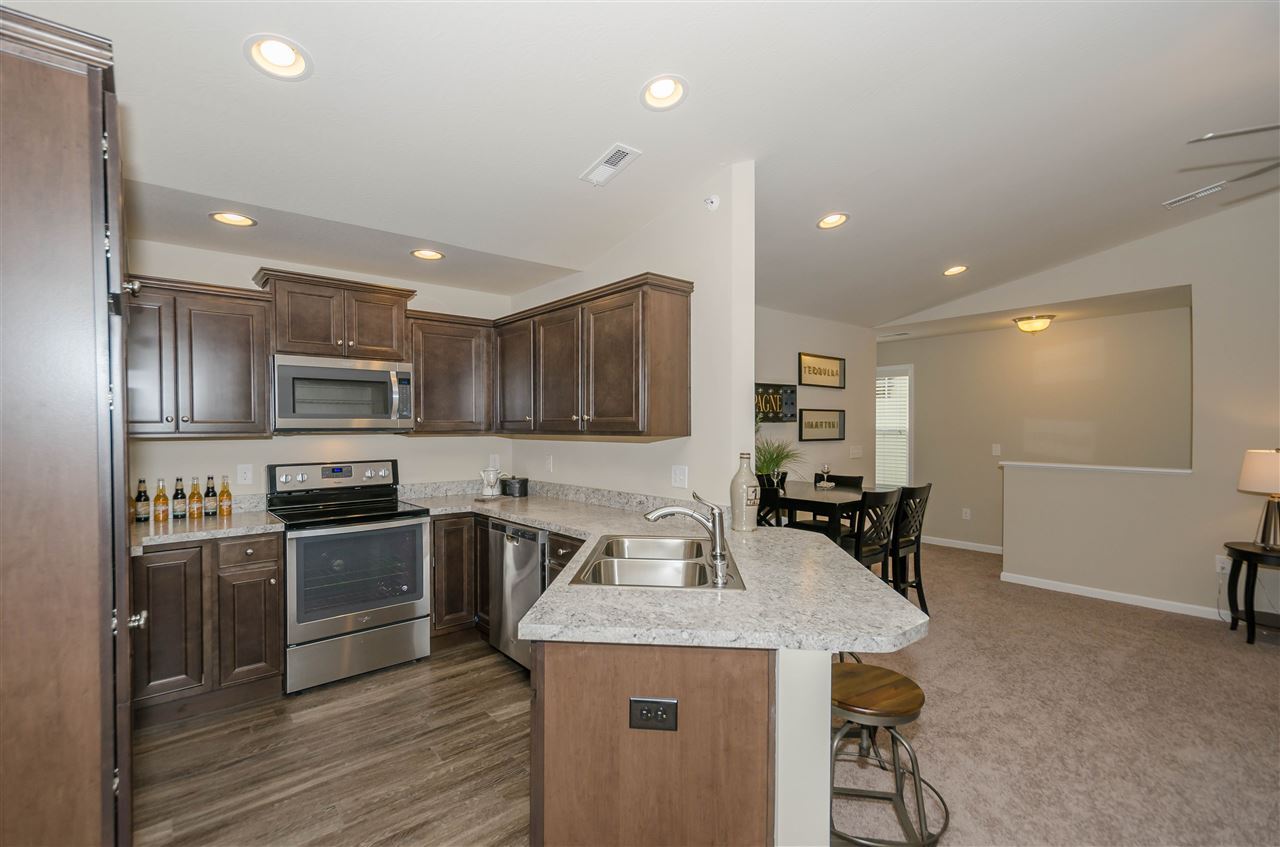 Property Photo: 2455 Ambrato Way KY 41017