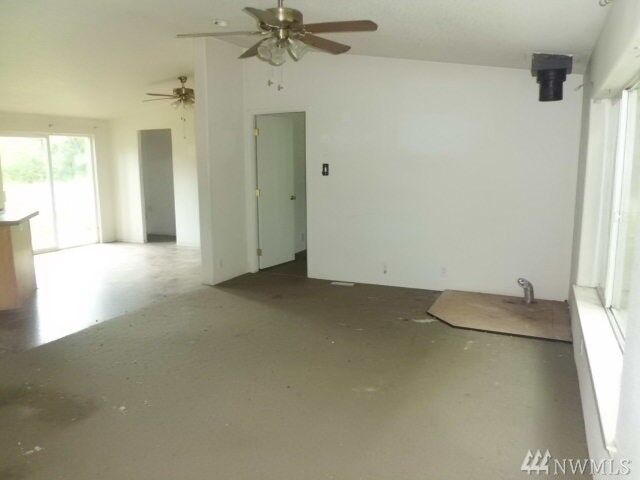 Property Photo:  494 Dluhosh Rd  WA 98570 