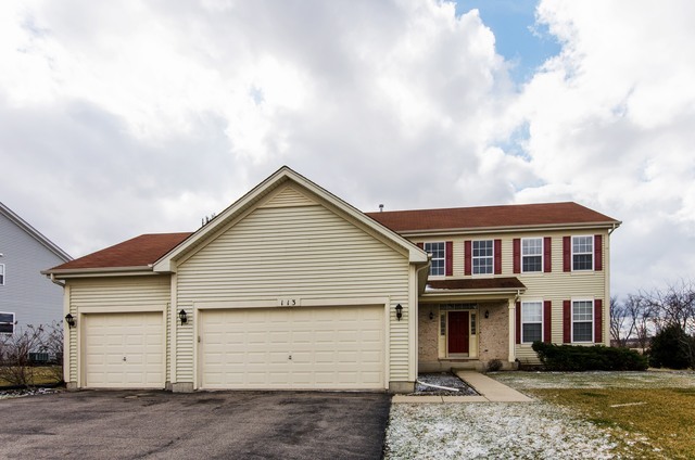 Property Photo:  113 W Arden Lane  IL 60073 