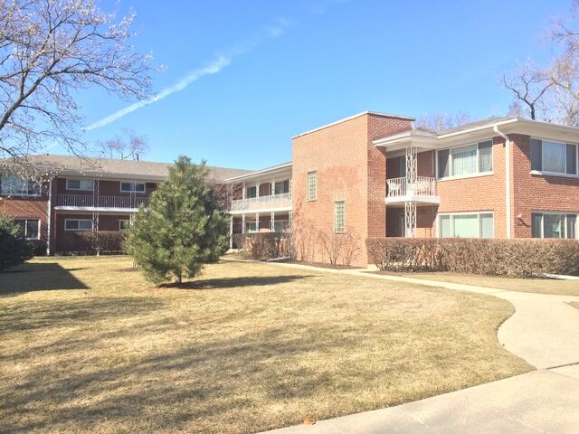 Property Photo:  724 N Western Avenue N D  IL 60068 