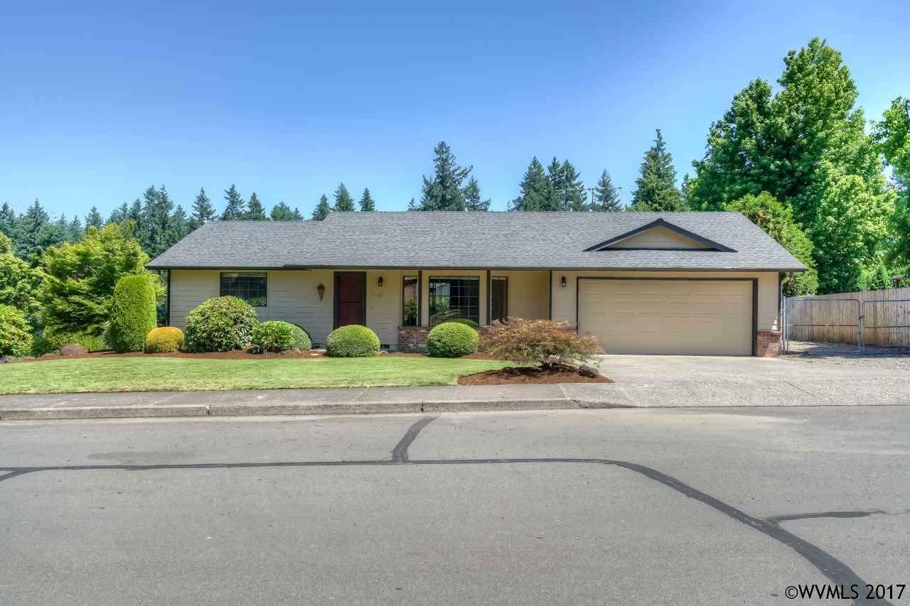 Property Photo: 5236 Lone Fir Av OR 97306